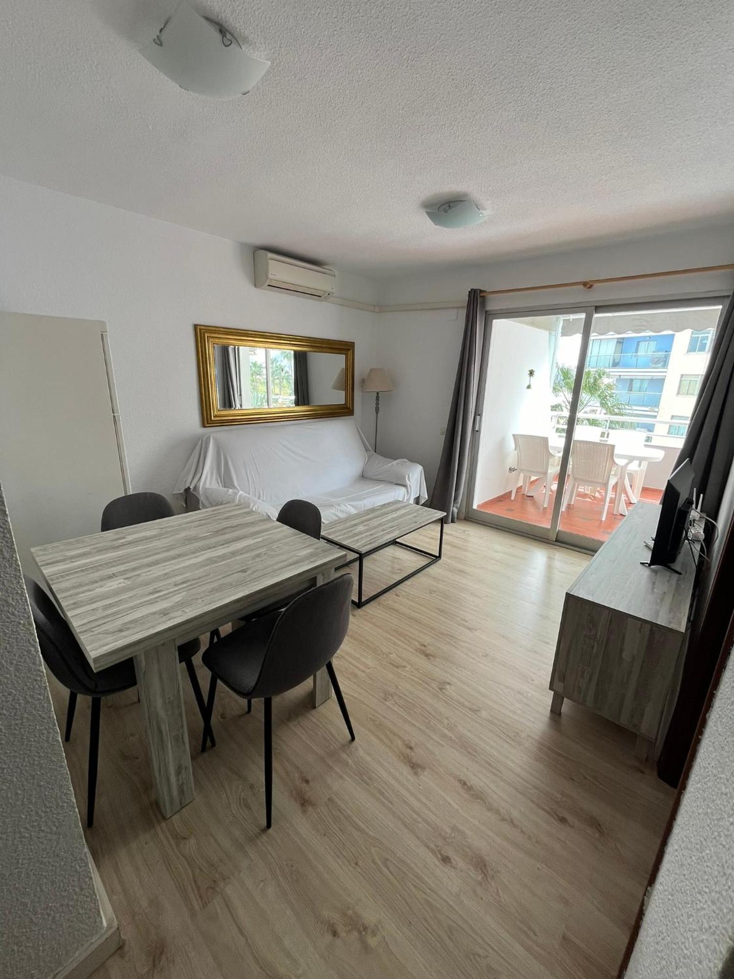 Service Apart Lazaro- Apartamentos Aguamarina 14 กัลเป ภายนอก รูปภาพ