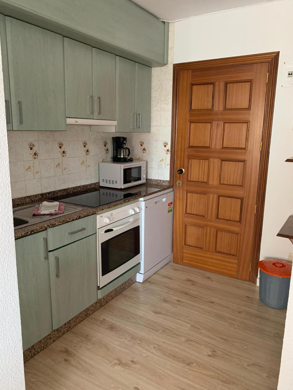 Service Apart Lazaro- Apartamentos Aguamarina 14 กัลเป ภายนอก รูปภาพ